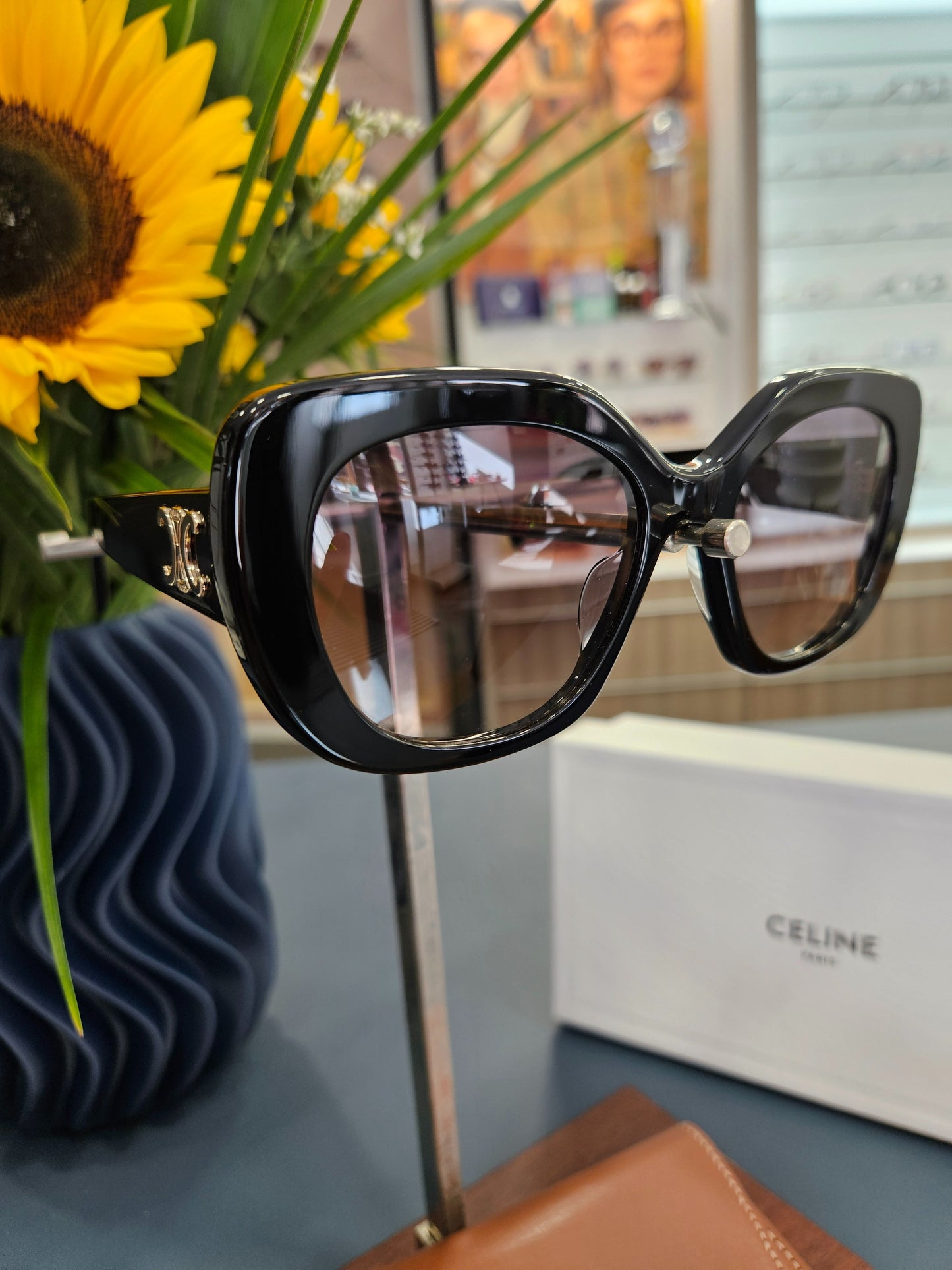 CELINE Lunettes de soleil Triomphe Butterfly CL40226U